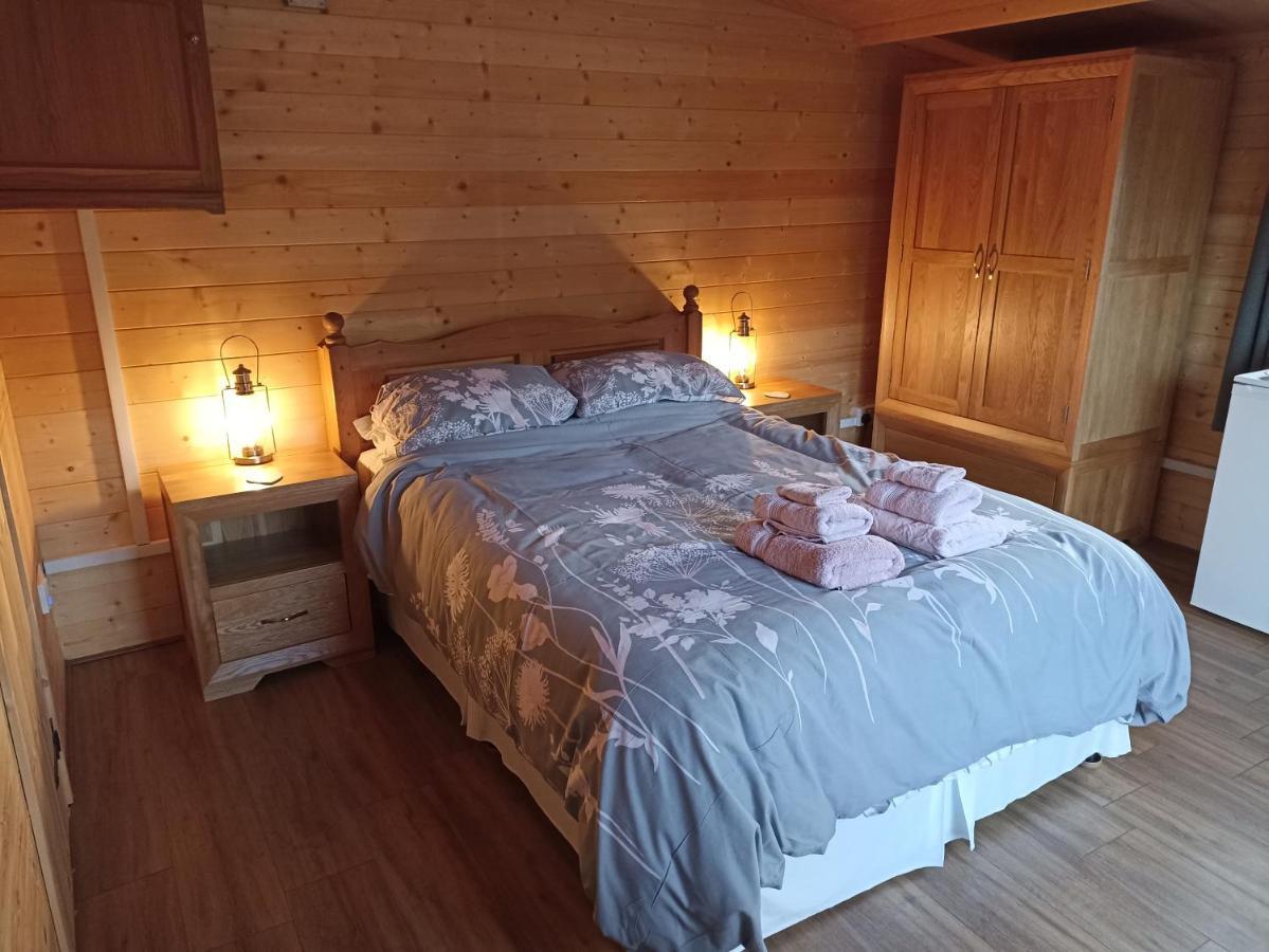 Cosy Cabin Stock Exterior foto